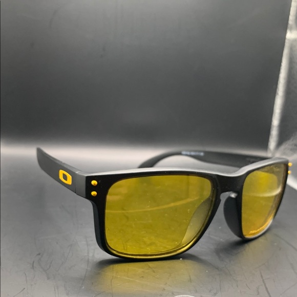 Oakley Other - Oakley Black and Yellow Sunglasses